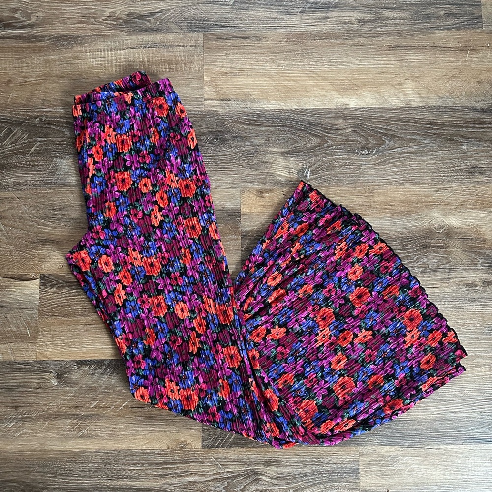 Wild Fable Multicolor Floral Flare Pants - Picture 3 of 8